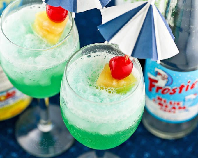 blue hawaiian mocktail